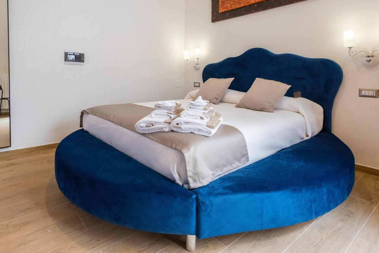 Lovely Rooms - Guest House Suites Triggiano Eksteriør billede