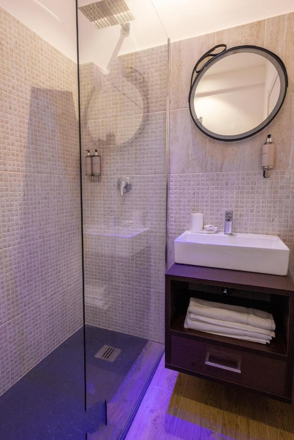 Lovely Rooms - Guest House Suites Triggiano Eksteriør billede